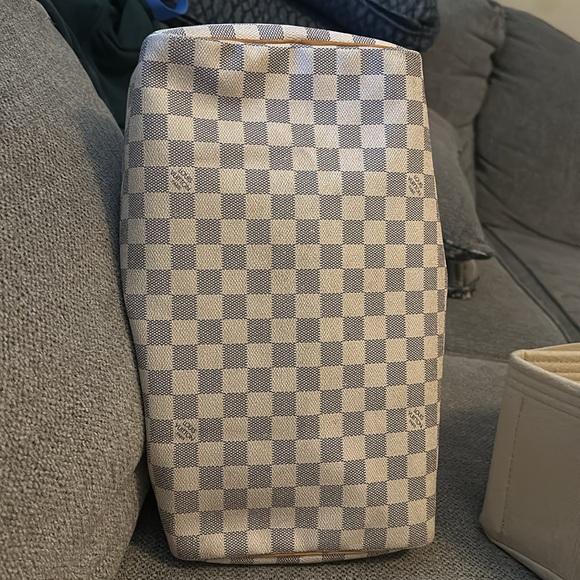 Louis Vuitton Bandoulière Speedy 30 EUC, gorgeous damier azure print make offer! - Picture 16 of 16